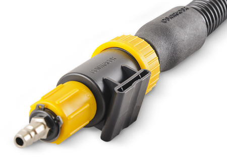 COMFORT helmet with a regulator